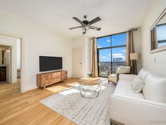 1101 Haxall Point Unit U504, Richmond, VA 23219