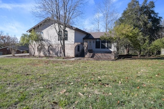 115 Walnut Hill Dr, Richmond, KY 40475