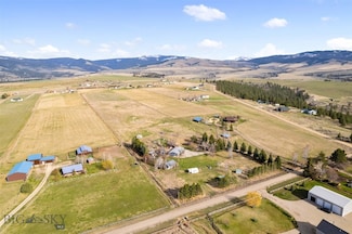 3018 MacK Smith Ln, Stevensville, MT 59870