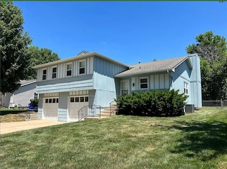 6315 Hallet St, Shawnee, KS 66216