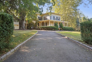 342 Greens Farms Rd, Westport, CT 06880