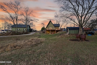 17503 S 900 Rd, Nevada, MO 64772