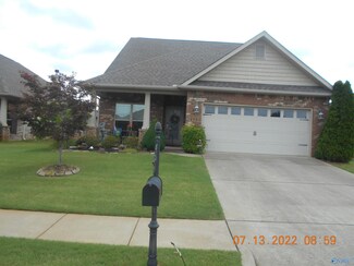 453 E Mossyleaf Dr SW, Huntsville, AL 35824