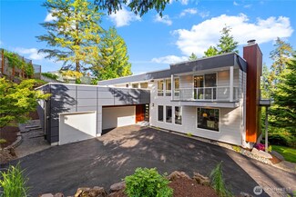 18510 NE 15th Place, Bellevue, WA 98008