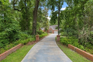 226 SW 80th Dr, Gainesville, FL 32607