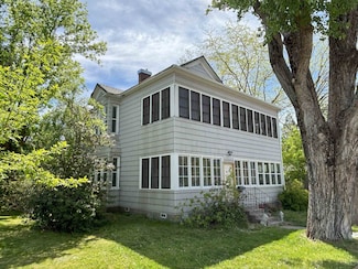527 Main St, Weed, CA 96094