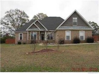 588 Summertime Pkwy, Deatsville, AL 36022