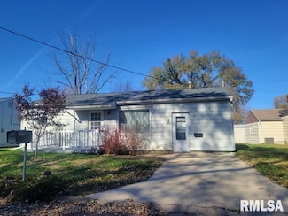 103 Marion St, North Pekin, IL 61554