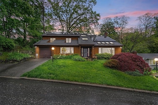 8 Wolf Rd, Croton On Hudson, NY 10520