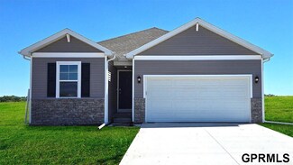 11926 S 116th St, Papillion, NE 68046