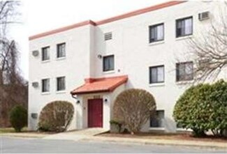 500 Fellsview Terrace Unit 501, Stoneham, MA 02180