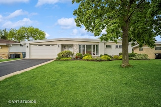 5654 N Manor Ln, Chicago, IL 60631
