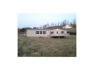 35547 Fleet Rd, Glade Spring, VA 24340