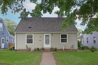 5729 37th Ave S, Minneapolis, MN 55417