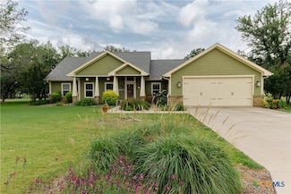 3604 Churchhill Dr, Gatesville, TX 76528