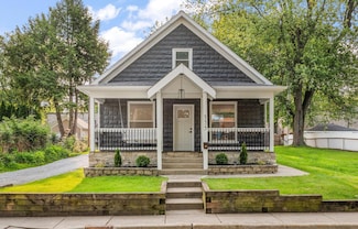 355 Valparaiso St, Valparaiso, IN 46383