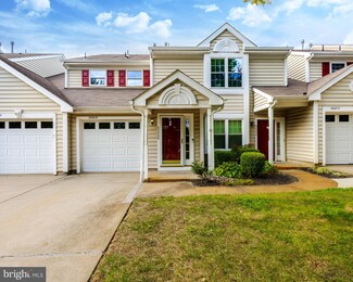 6006B Normandy Dr, Mount Laurel, NJ 08054