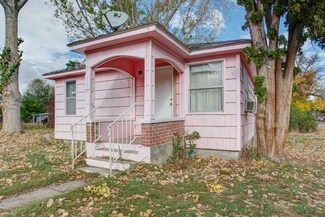 227 E Maple St, New Plymouth, ID 83655