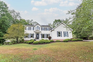 198 Deer Lake Trail, Ohiopyle, PA 15470