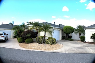 1083 Jackson St, The Villages, FL 32162