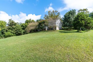 2937 Forest View Rd, Kingsport, TN 37660