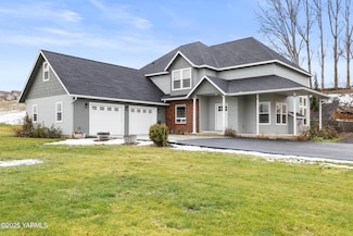 11202 Flintstone Rd, Yakima, WA 98908