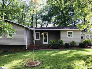 112 Valeview Cir, Marietta, SC 29661