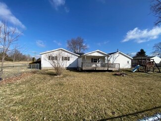 422 N Jackson Pike, Union City, IN 47390