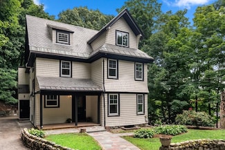 136 Academy Hill Rd Unit 3, Brighton, MA 02135