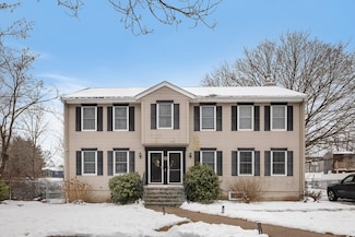15 Bunker St Unit 2, Hyde Park, MA 02136