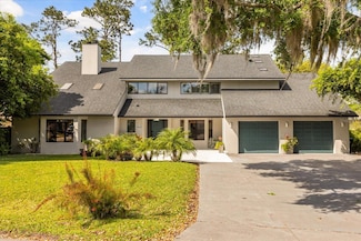 8041 Lake Waunatta Dr, Winter Park, FL 32792
