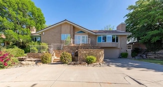 1418 W Bloomington Dr S, Saint George, UT 84790