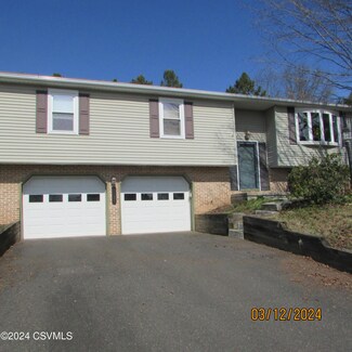 131 Nottingham Dr, Northumberland, PA 17857