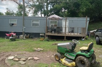 6721 Charleston Rd, Walton, WV 25286
