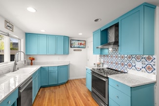 14 Melinda Ln, Easthampton, MA 01027