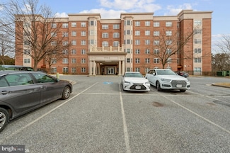 7902 Brynmor Ct Unit 201, Pikesville, MD 21208