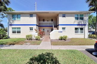 1528 SE Royal Green Cir Unit 204, Port Saint Lucie, FL 34952