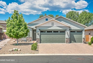 932 N Gomez St, Dewey, AZ 86327