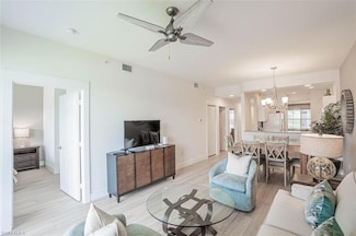 7885 Mahogany Run Ln Unit 1512, Naples, FL 34113