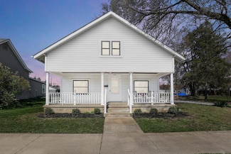 170 N Madison Rd, London, OH 43140