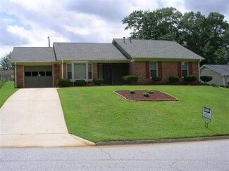 111 Gower Rd, Spartanburg, SC 29303