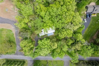 1951 Quarry Rd, Quakertown, PA 18951