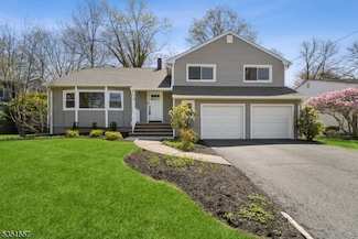 18 Eton Place, Springfield, NJ 07081