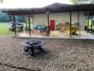 246C Rd, McDermott, OH 45652