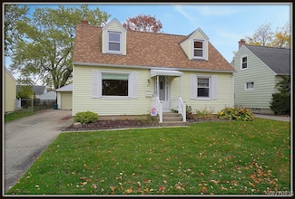 89 White Rd, Buffalo, NY 14225