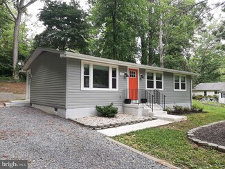 1210 Forest Rd, Saint Leonard, MD 20685