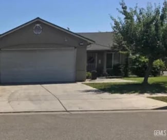 160 White St, Tulare, CA 93274