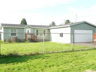 102 Madison St S, South Bend, WA 98586