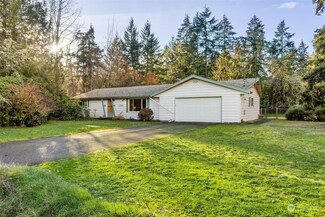 1724 Point Fosdick Dr, Gig Harbor, WA 98335