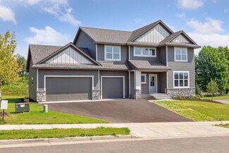 1068 Alta Avenue Way, Hudson, WI 54016